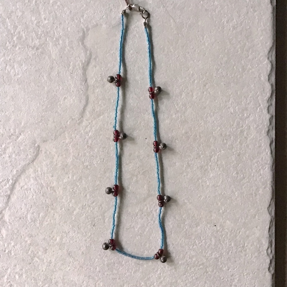 Elegant Beaded Necklace in Blue Glass and Garnet